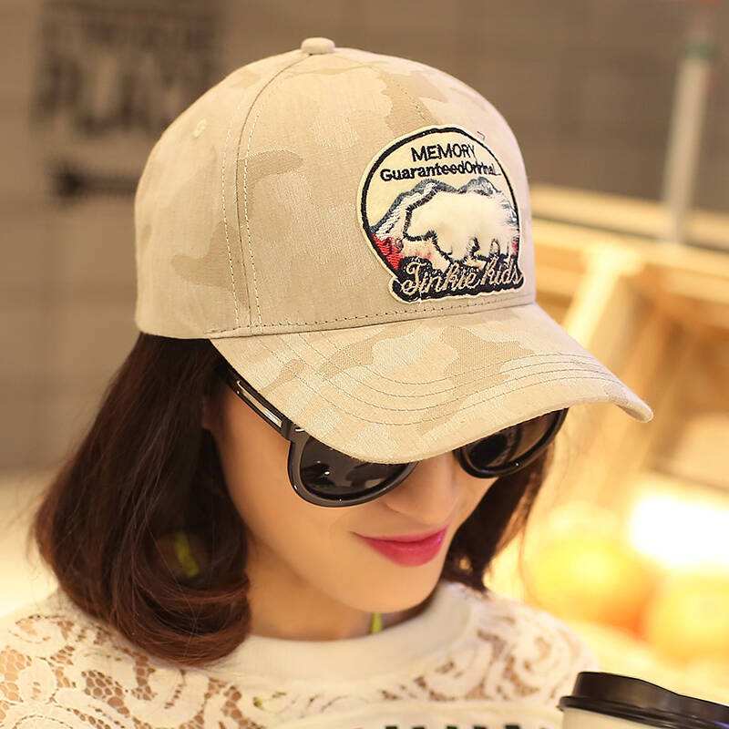 好看的鴨舌帽戴法